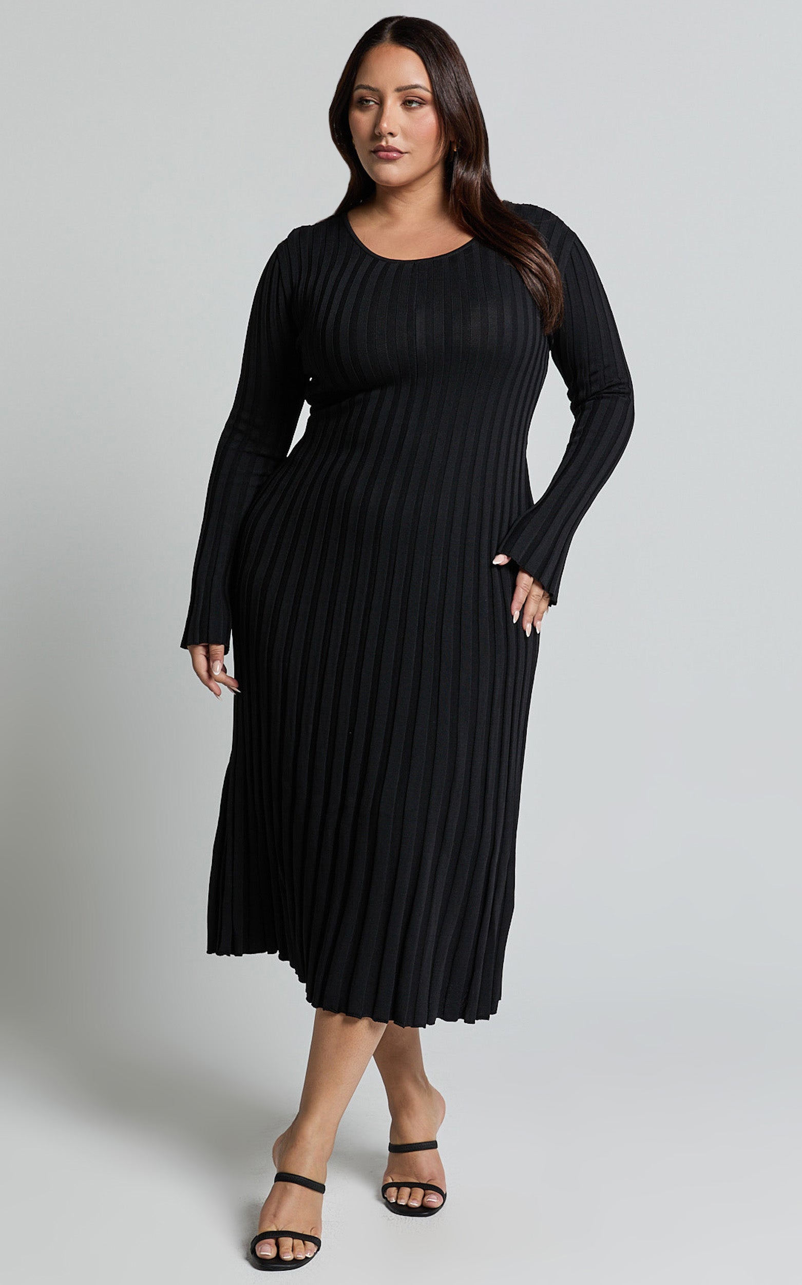 Long Sleeve Tie Back Flare Dress in Black - Urban Luxe Apparel