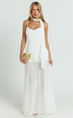Linen Look Contrast Georgette Skirt with Neck Scarf in White