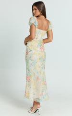 Sweetheart Neckline Short Sleeve Dress in Yellow