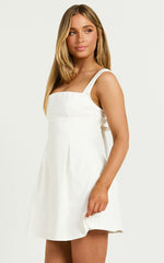 Wide Strap Straight Neck Bow Back Dress in White