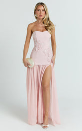 Peplum Bodice Contrast Georgette Dress in Pink