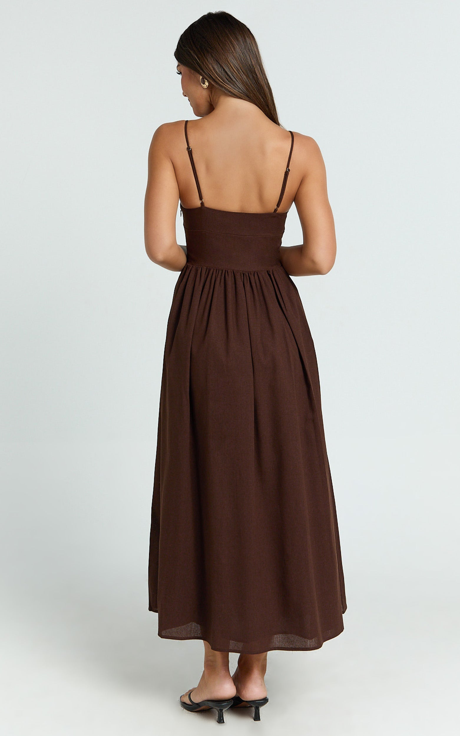 Linen Scoop Neck Gathered Dress in Chocolate - Urban Luxe Apparel