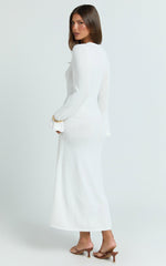Long Sleeve Scallop Edge Knitted Midi Dress in White - Urban Luxe Apparel
