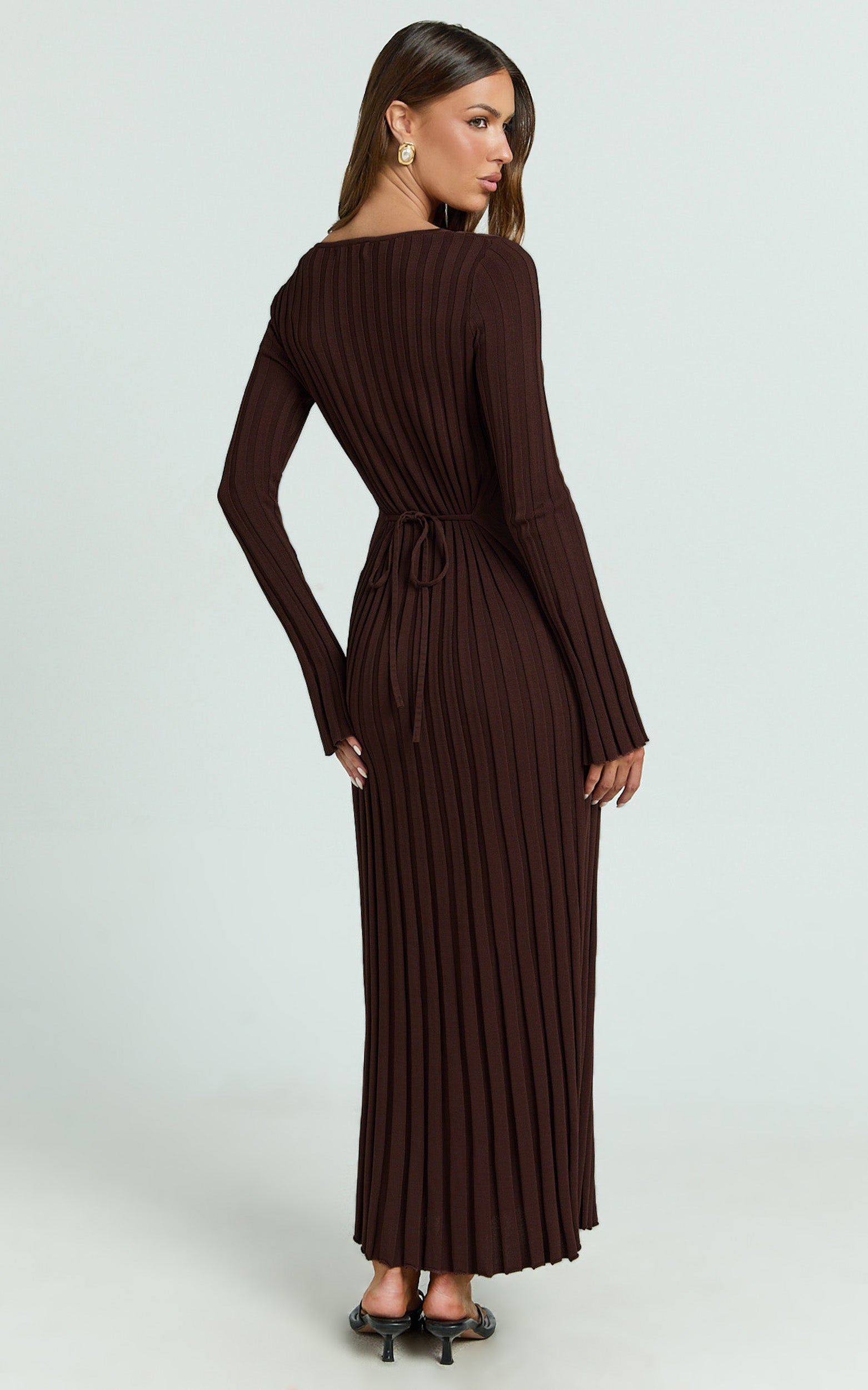 V Neck Long Sleeve Knit Dress in Chocolate - Urban Luxe Apparel
