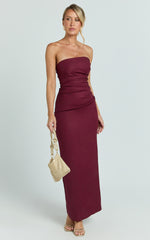 Strapless Ruched Fitted Column Dress in Wine